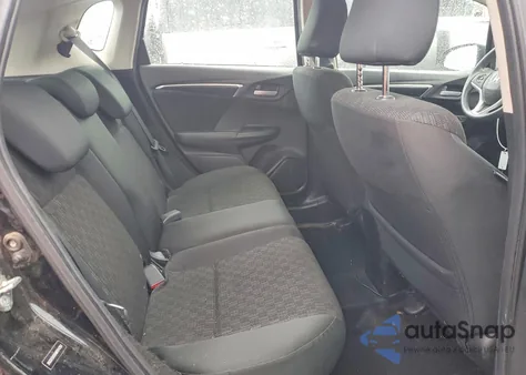 2017 Honda Fit Lx z USA, uszkodzony, nr VIN 3HGGK5H59HM704293